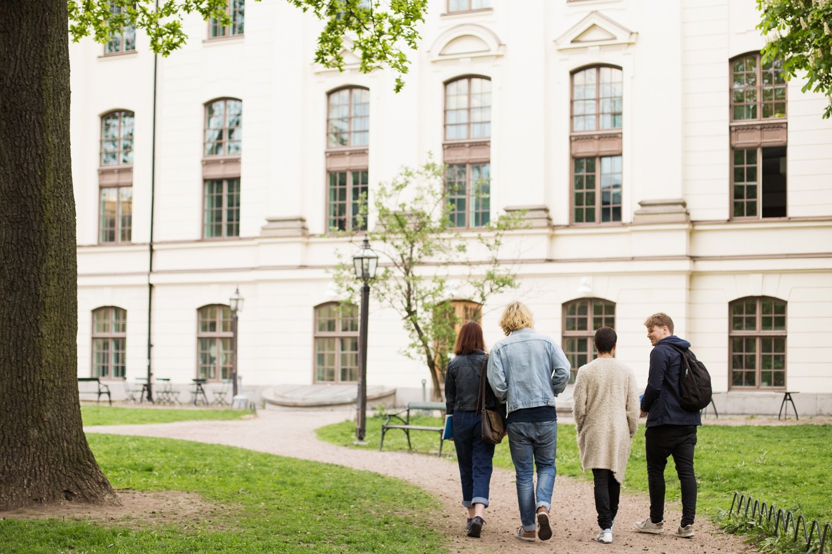 group-of-students-16-17-walking-towards-school-2026-01-05-04-51-12-utc