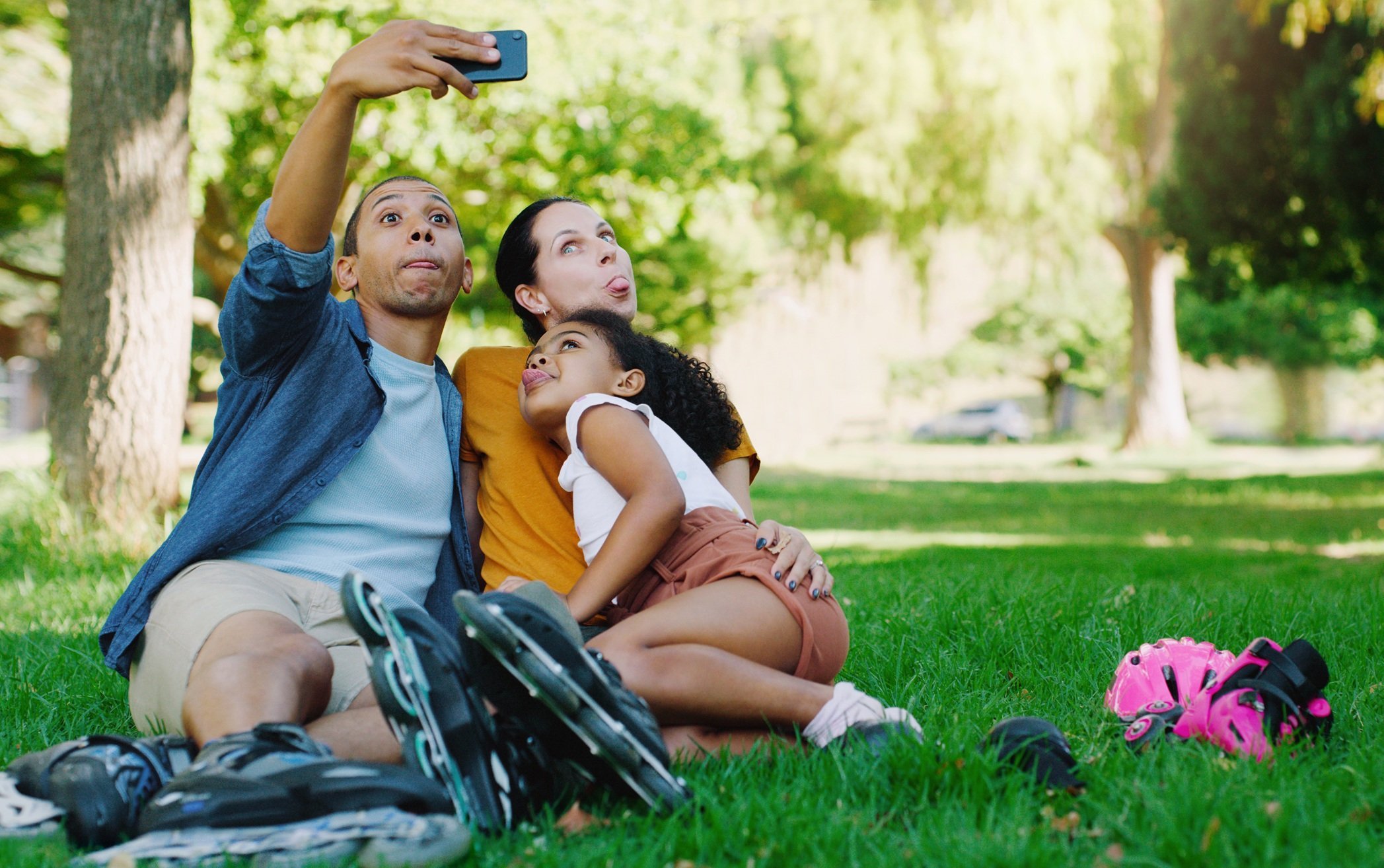 interracial-parents-selfie-girl-and-park-with-fun-2026-01-09-09-35-49-utc