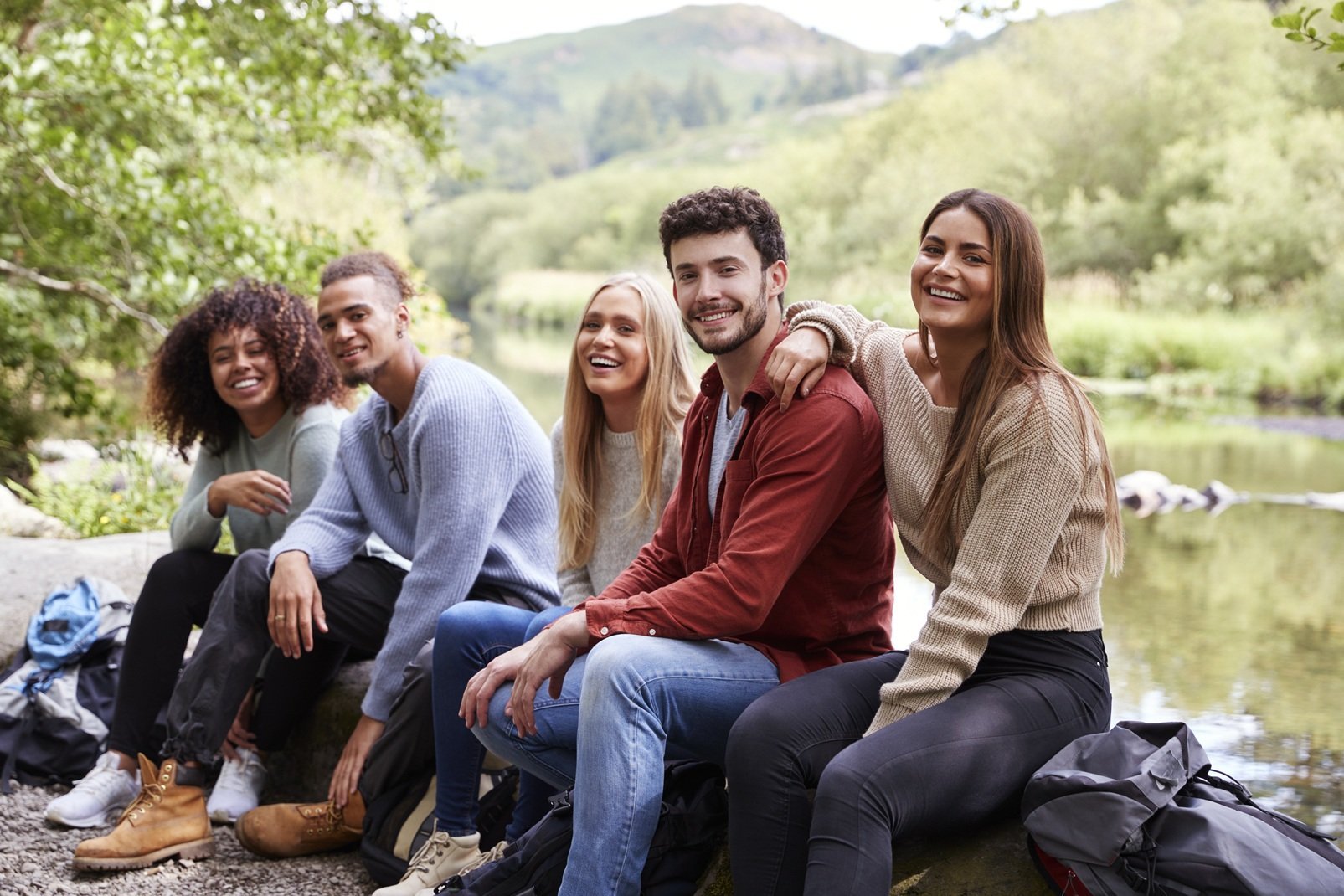 multi-ethnic-group-of-five-young-adult-friends-tak-2026-03-10-03-14-19-utc